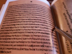 Mensaje cifrado en los archivos secretos del Priorato de Sión encontrados en la Biblioteca Nacional de francia