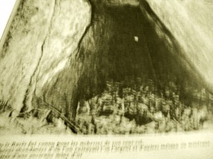 cueva La cueva donde supuestamente están enterrados Jesús y María en Rennes-le-Château