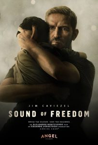 LLEGA UNA PELÍCULA CONSPIRANOICA DIFUSORA DE FAKE NEWS